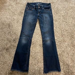 American Eagle Artist size 8 long